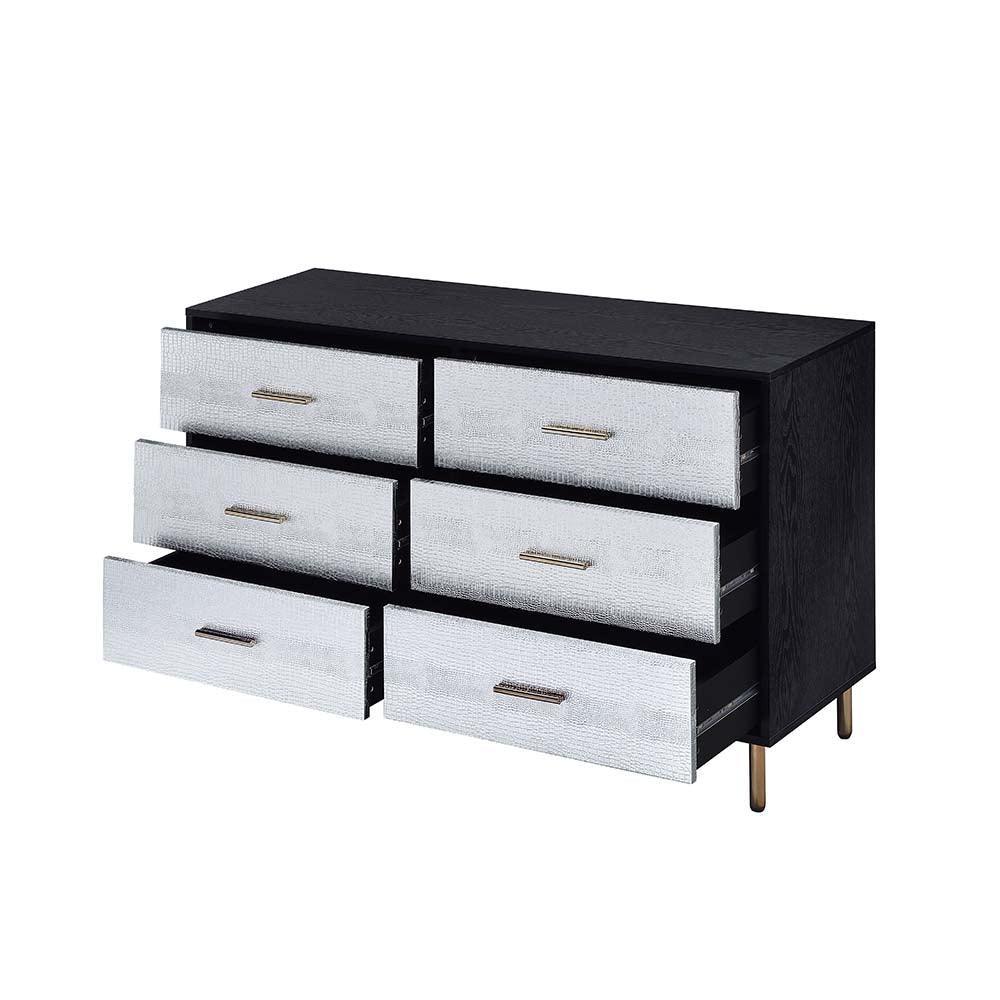 Myles Dresser, Black & Silver