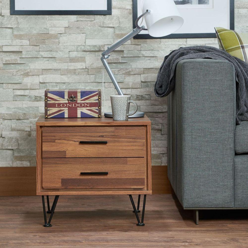 Deoss Accent Table, Walnut Finish