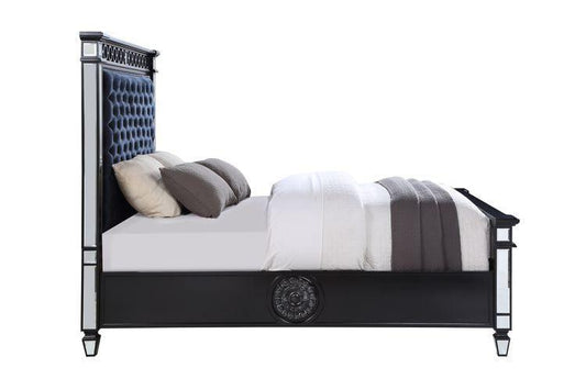 ACME Varian II Eastern King Bed, Black Velvet & BLACK & Sliver FINISH